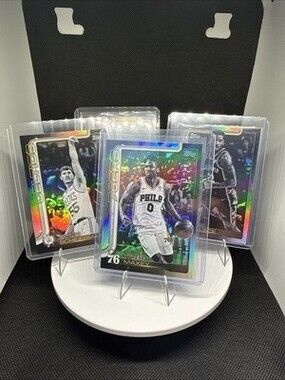 2025-26 Topps Basketball Tyrese Maxey, Karl Anthony Town Blackout Parallel